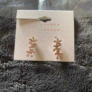 NWT Lauren Conrad rose gold earrings